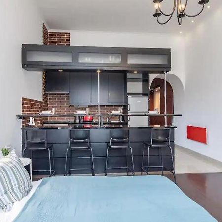 Buday Apartment Close To The Castle Boedapest Buitenkant foto